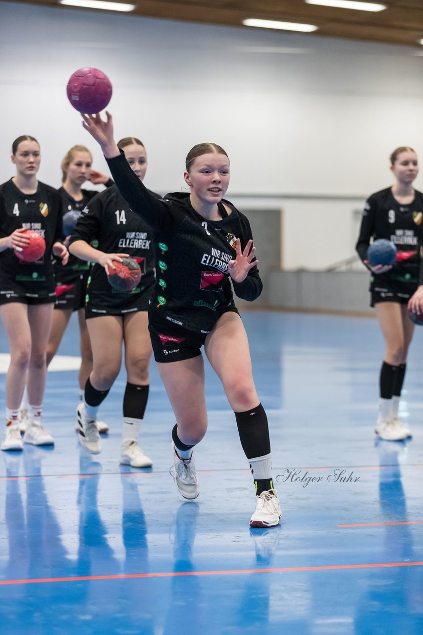 Bild 125 - wBJ TSV Ellerbek - TSV Uetersen : Ergebnis: 15:10